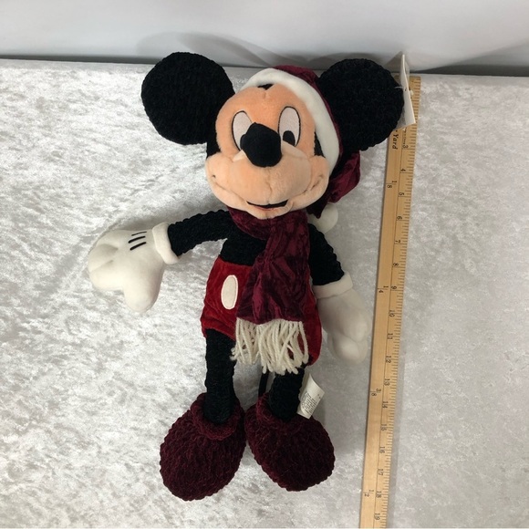 Walt Disney Store Mickey Mouse Christmas Velvet Cape Plush Stuffed Animal 1999 - Picture 2 of 13